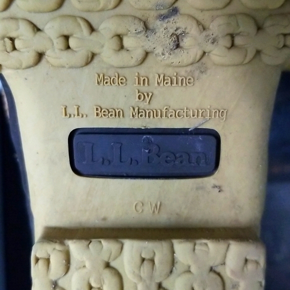 LL Bean Womens 7W fits 7.5 to 8 Waterproof Shoe, Outdoor Rain - Picture 7 of 9